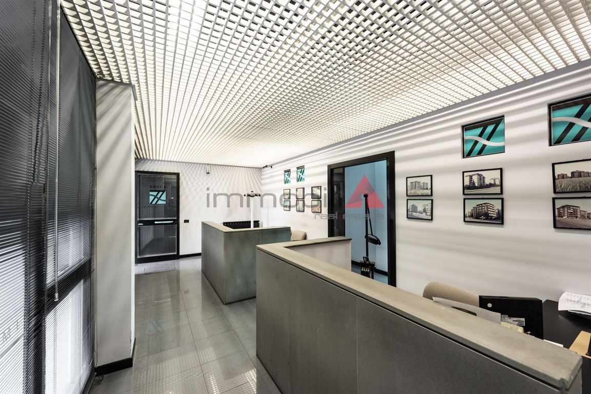 Brugherio - VENDESI Ottimo negozio/ufficio di 170mq