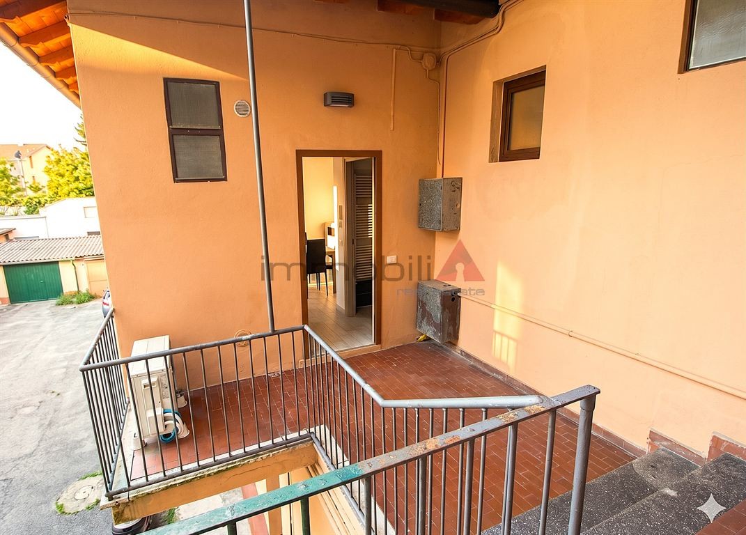 Monza ad.ze Policlinico - 2 locali arredato Euro 810,00 LIBERO