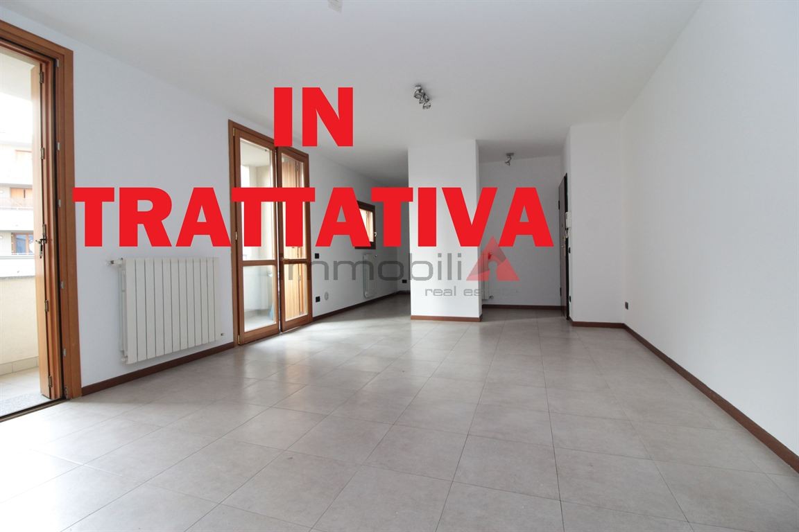 Brugherio centro - 3 locali di mq106 Euro 275.000,00