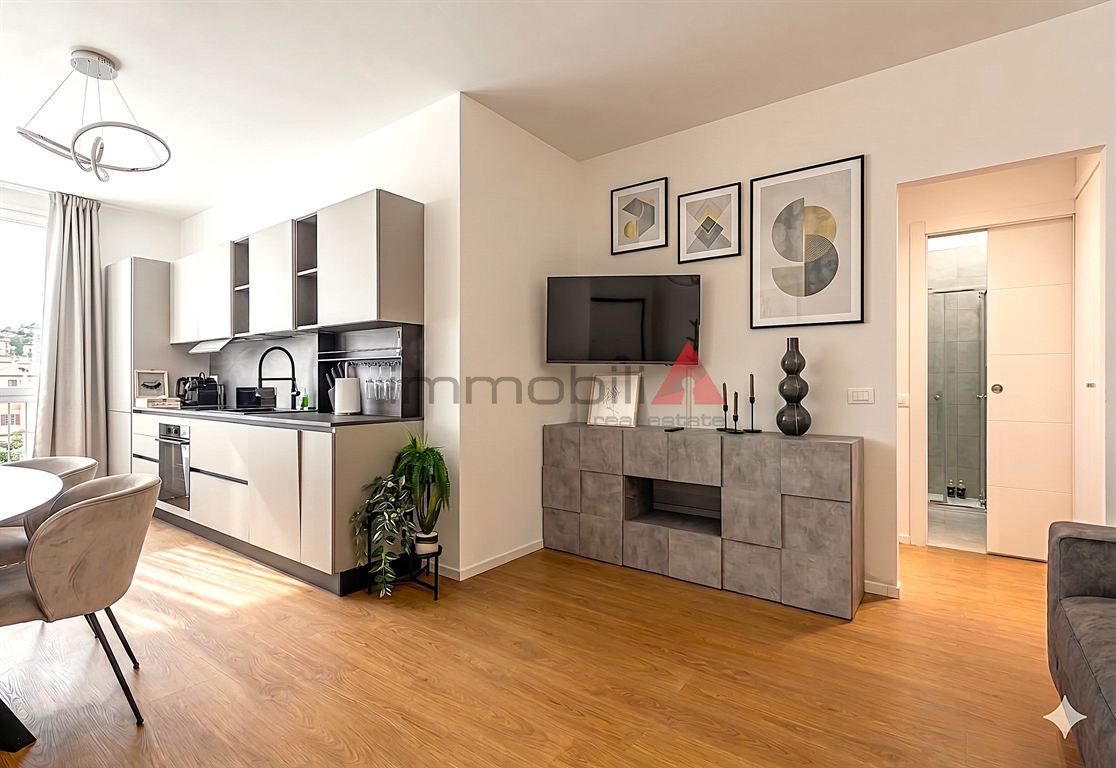 Milano zona Vigentina - Moderna Residenza con Zona Living Open-Space e Posto Auto Coperto