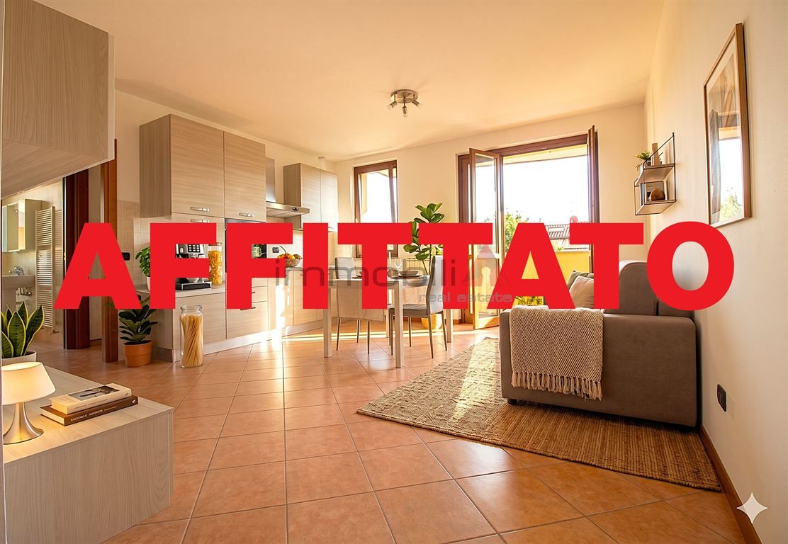 Arcore - 2 locali con box doppio TOTALMENTE ARREDATO