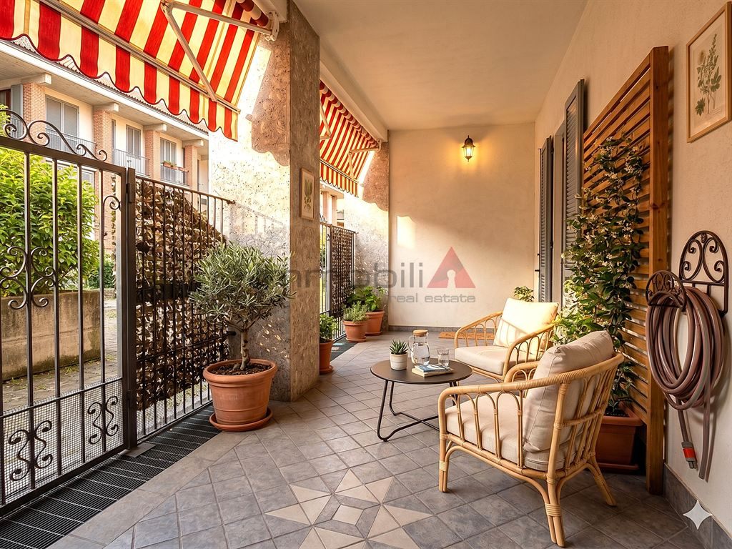 Pioltello - 4 locali con taverna e box  Euro 318.000,00